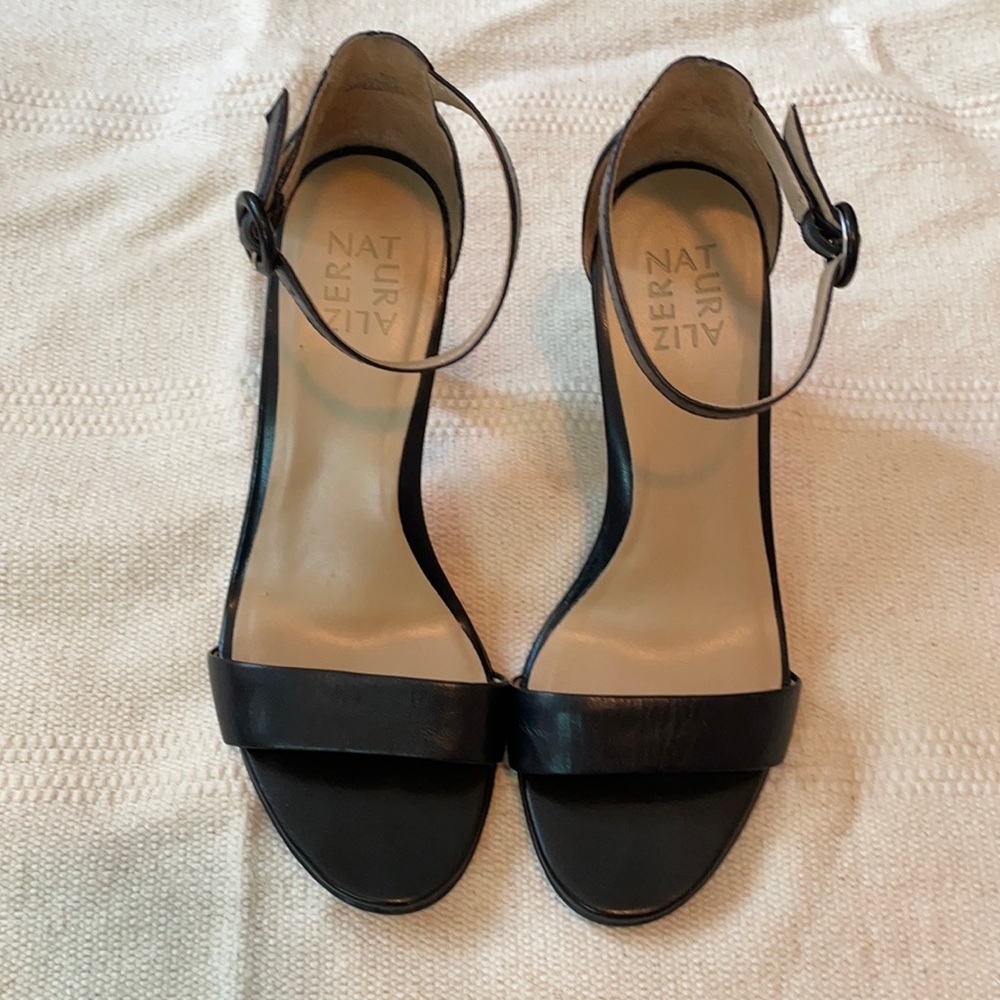Naturalizer Kinley Pump